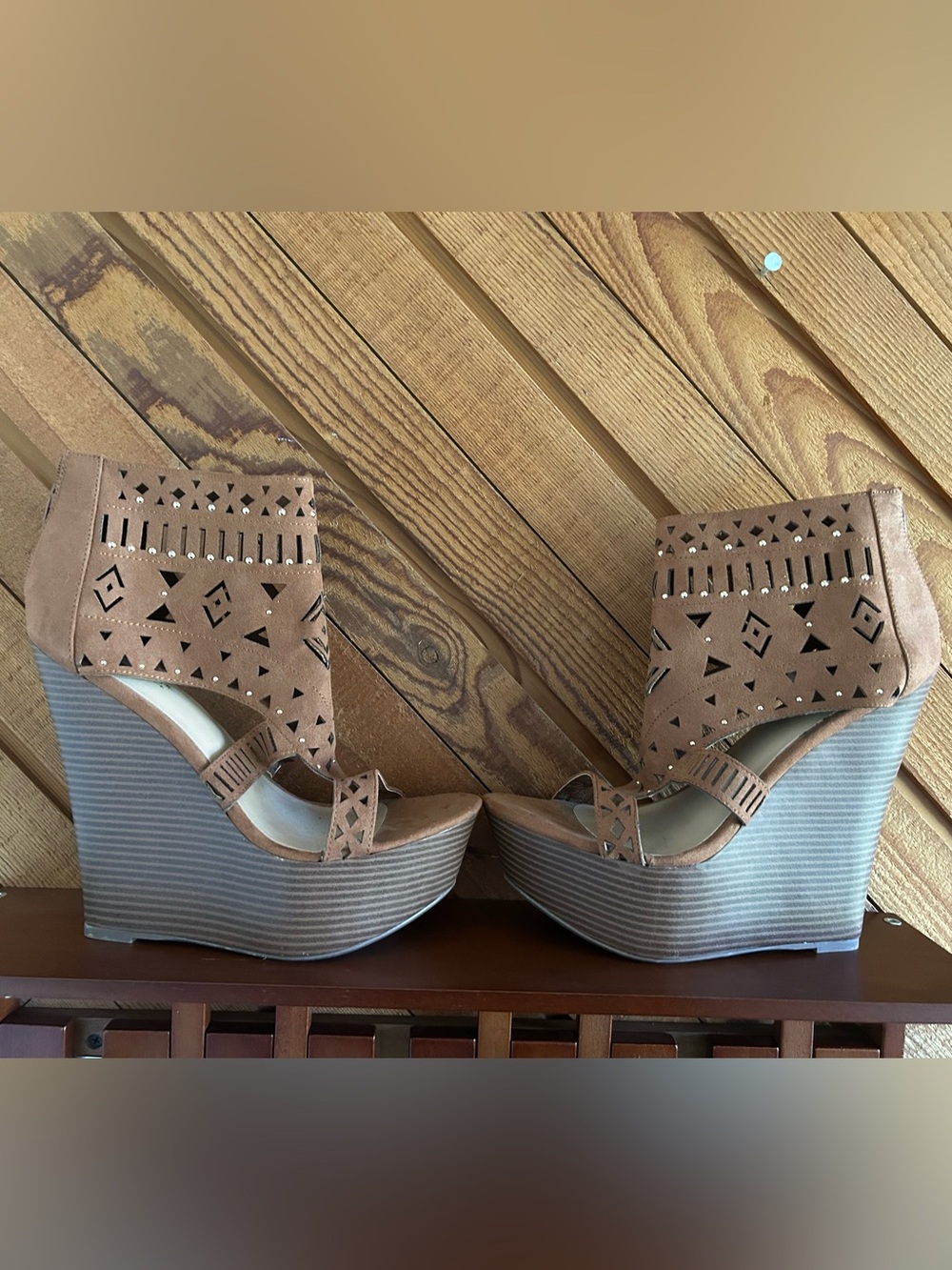 Shoe Dazzle Taupe Laser-Cut Wedge Sandals